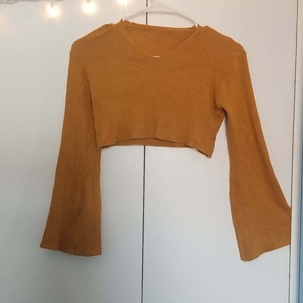 Retro 70s style crop top
